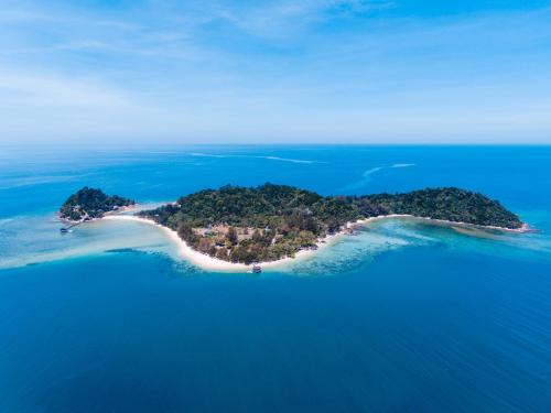 ara dinawan island resort