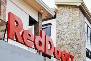 reddoorz greenview hotel and restobar masbate