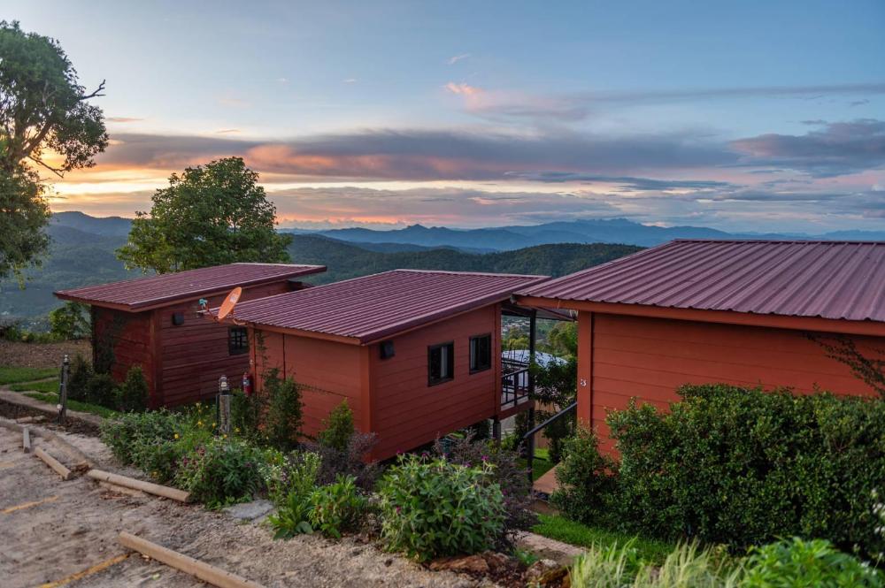 monpafawn