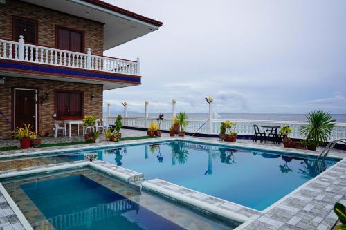 reddoorz plus billys resort oslob