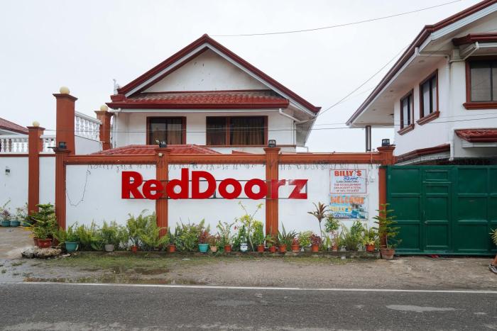 reddoorz plus billys resort oslob