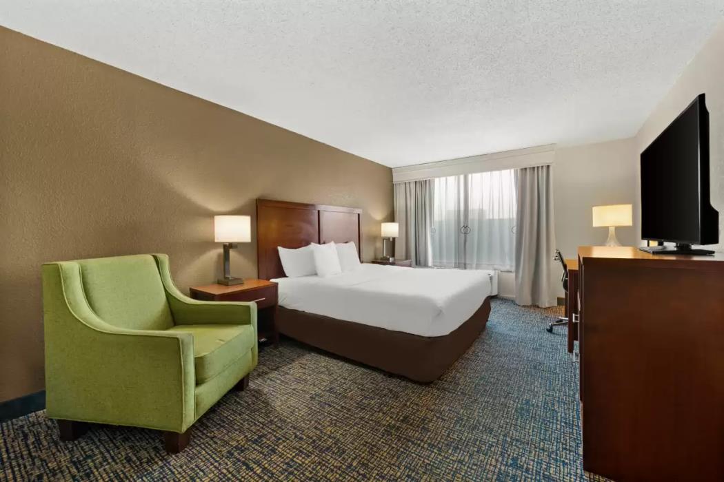 comfort inn on the ocean