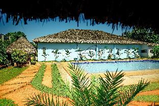 amici resort hotel laoag