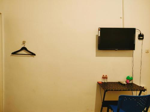 reddoorz sukomanunggal surabaya