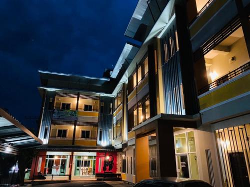 preme apartment maejo