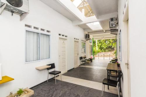 reddoorz syariah near tanjung pinang city center