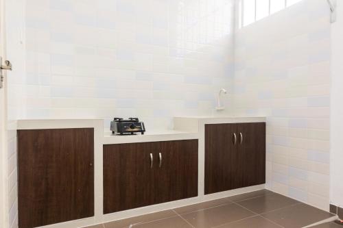 reddoorz syariah near tanjung pinang city center