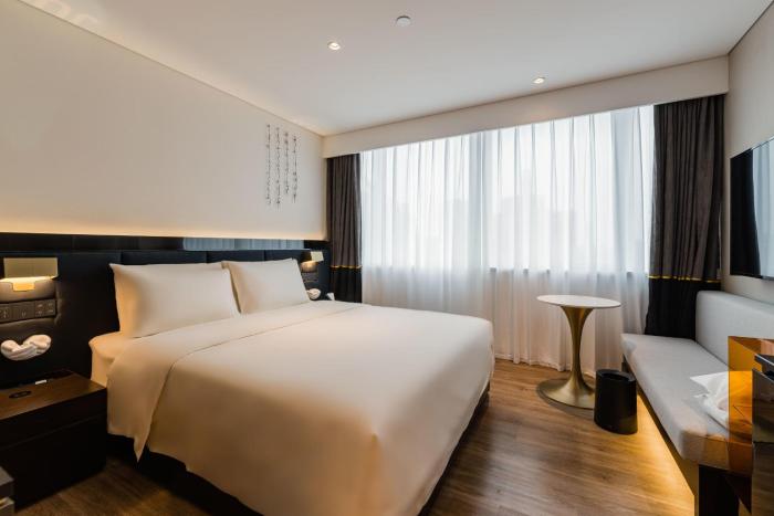 atour s hotel shanghai lujiazui century avenue