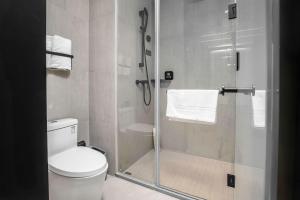 atour light hotel hangzhou xiasha