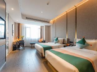 atour hotel suzhou campus town yuexi metro station