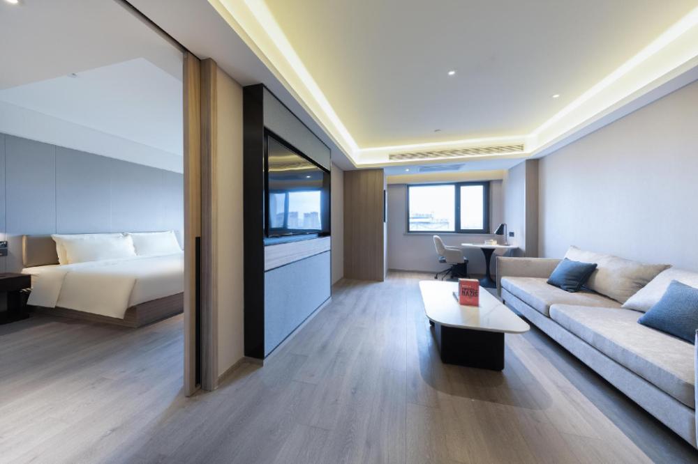 atour hotel ji nan east jingshi road cultural tourism city