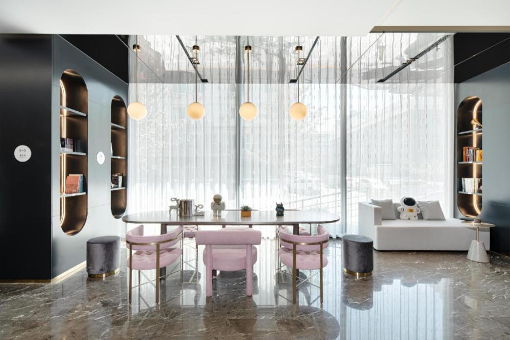 atour light hotel dalian xinghai plaza xian road