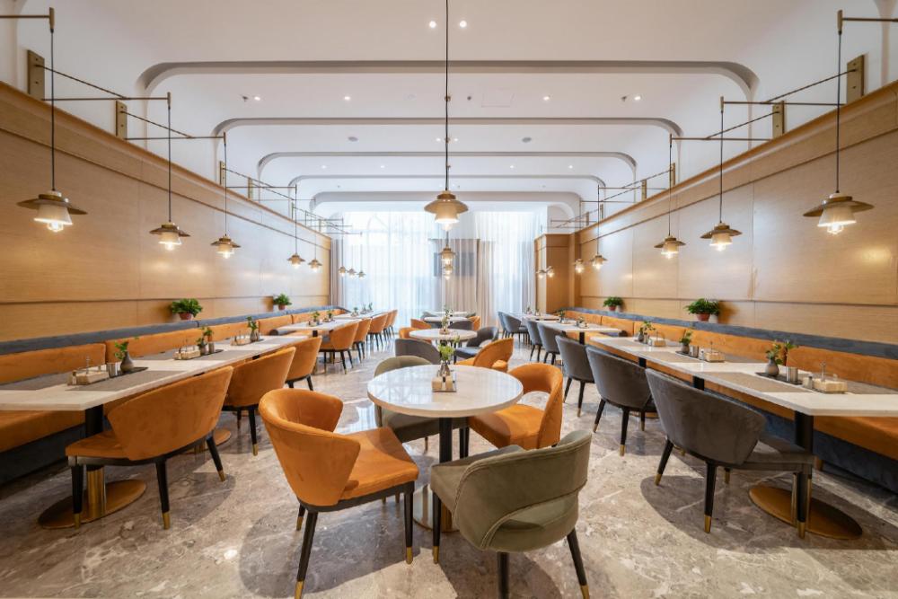 atour hotel dalian north railway station hua nan plaza