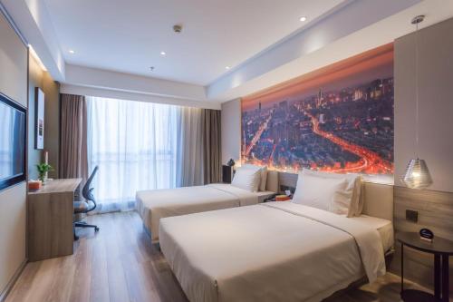 atour hotel shenyang south railway station municipal government