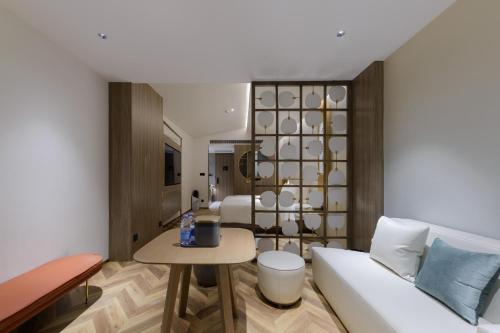 atour s hotel beijing zhongguan village beijing foreign studies university