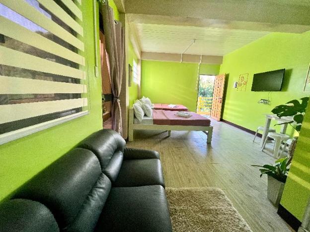 garden nen ines guest house