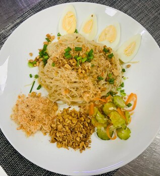 vv hotel battambang