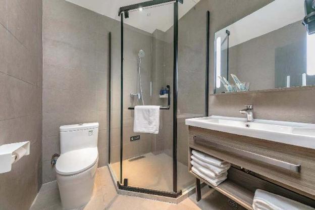 hanting hotel fuzhou cangshan wanda panyu road