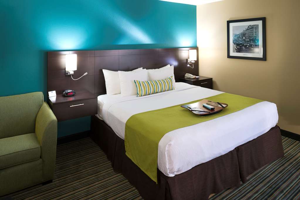 best western plus knoxville cedar bluff