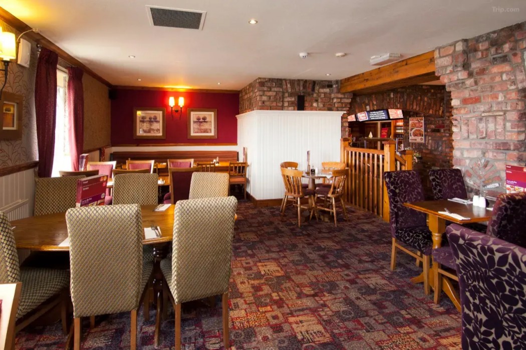 premier inn llanelli central west
