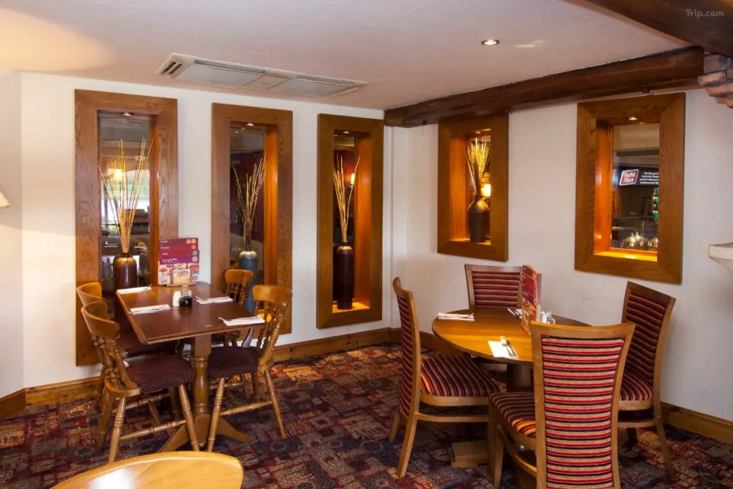 premier inn llanelli central west