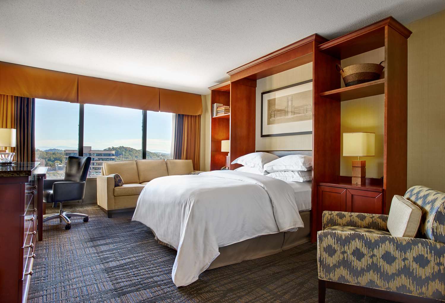 hilton knoxville