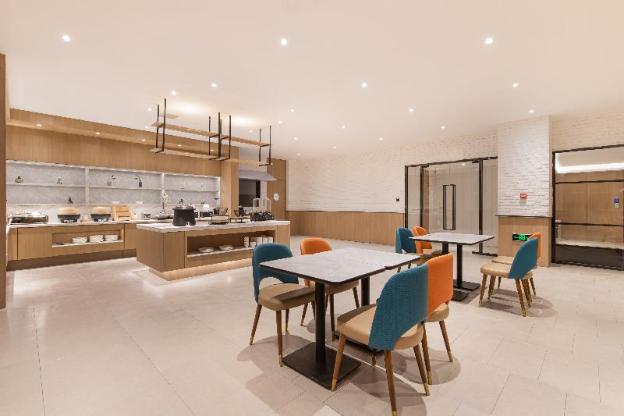 hanting hotel bozhou south wanda plaza