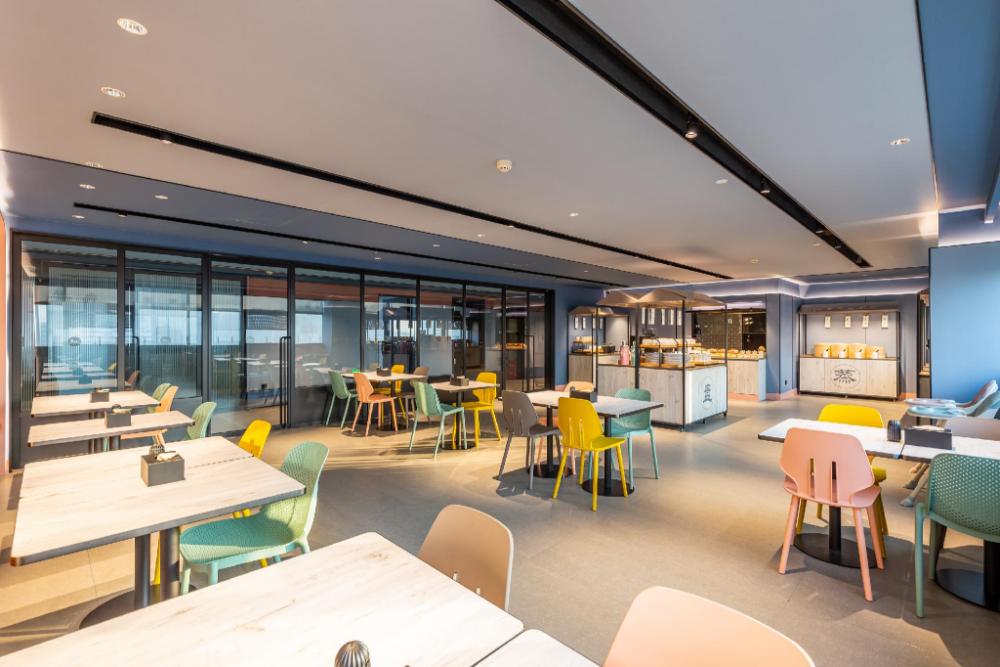 hanting hotel luoyang jiudu middle road