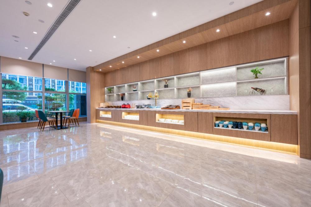 hanting hotel jinan west station zhanqian square