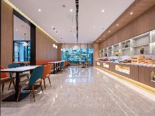 hanting hotel jinan west station zhanqian square