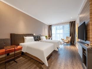 hanting hotel jinan west station zhanqian square