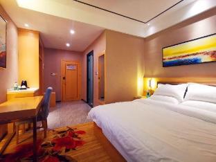 starway hotel nanchang west station wohua plaza