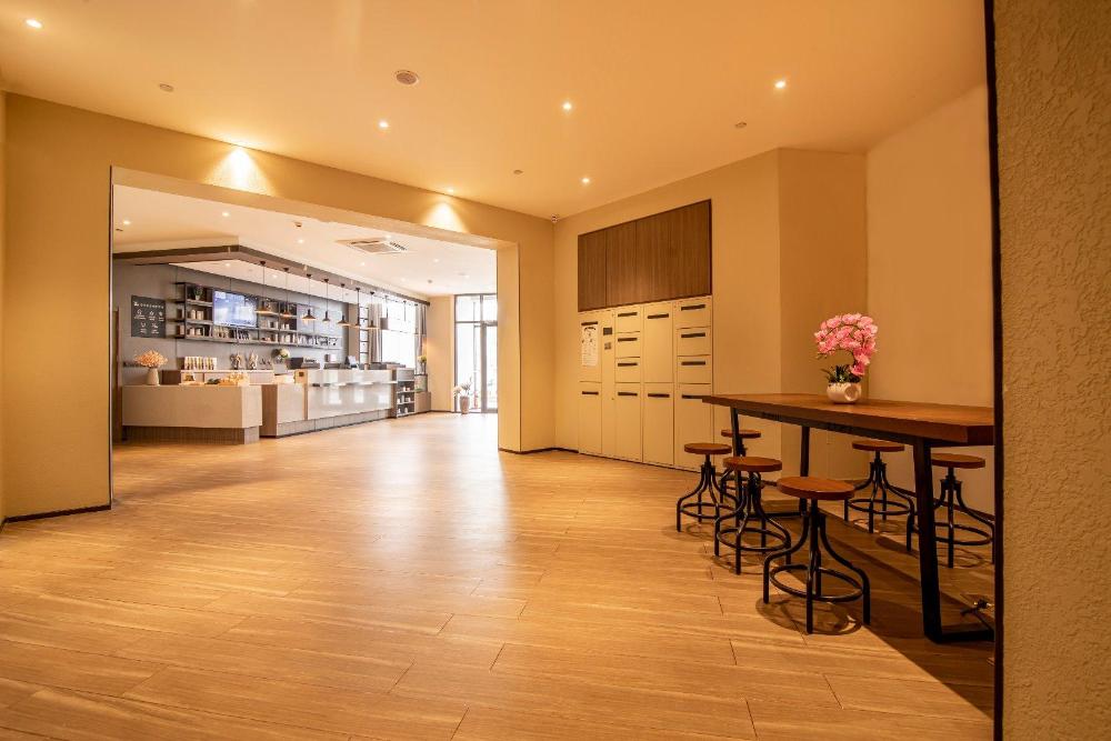 hanting hotel tianjin south station shehuishan square