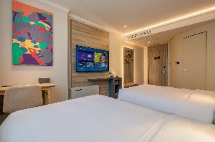 hanting premium hotel huayin huashan mountain scenic area huayue avenue