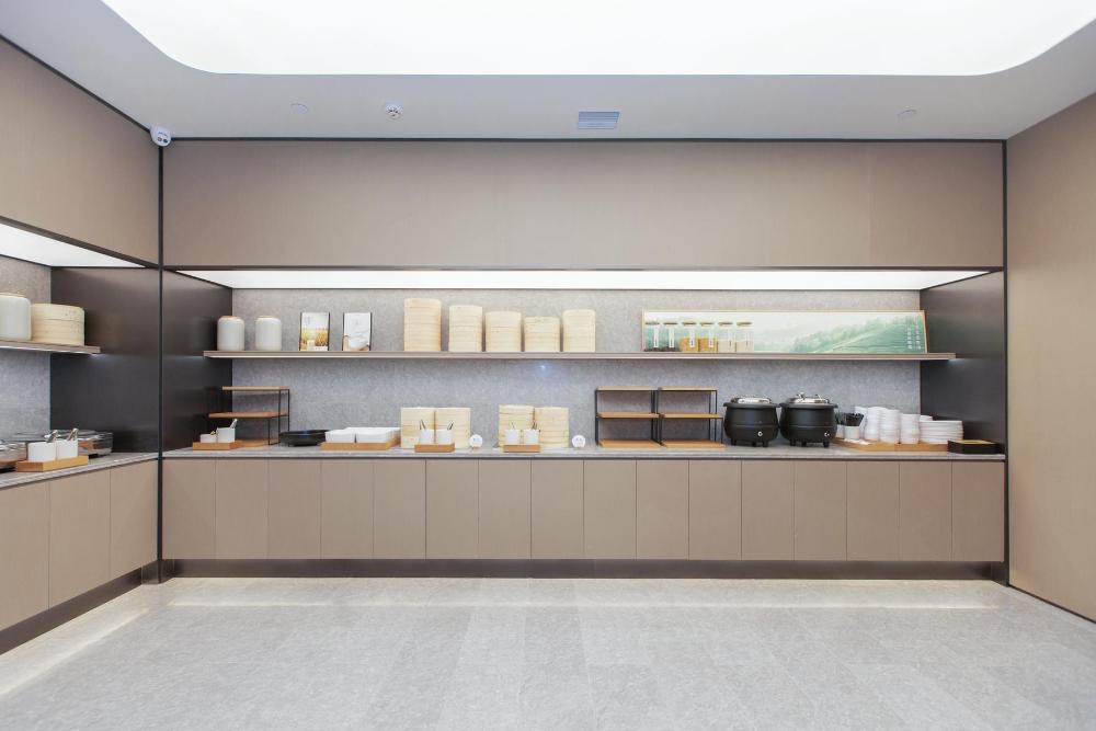 ji hotel linhai passenger terminal center