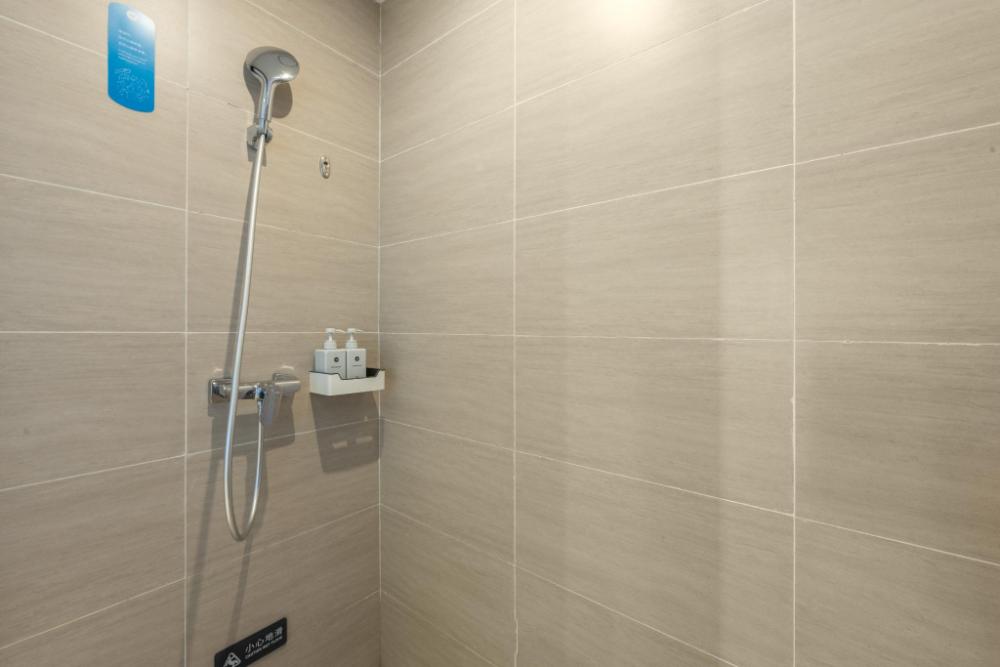 hanting hotel weinan fuping lianhu street