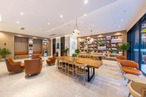 hanting hotel longnan wen county wenchanglou