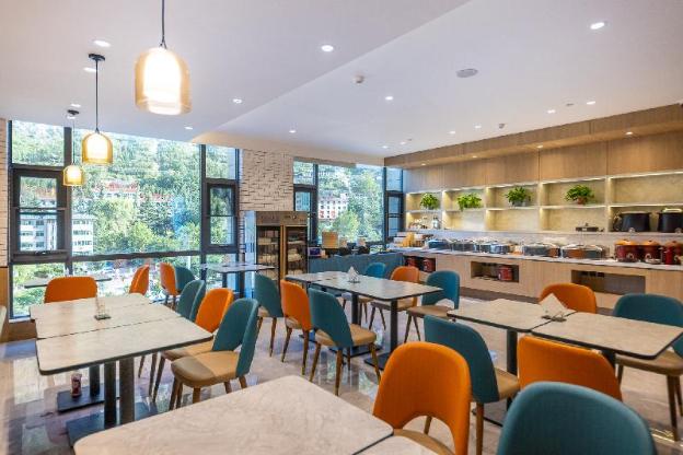 hanting hotel longnan wen county wenchanglou