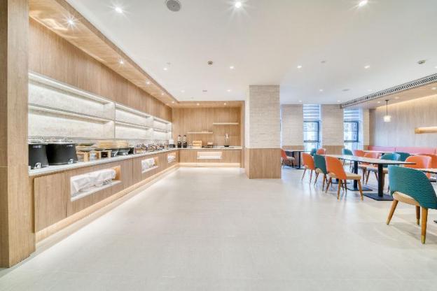 hanting hotel shaoxing binhai commercial center