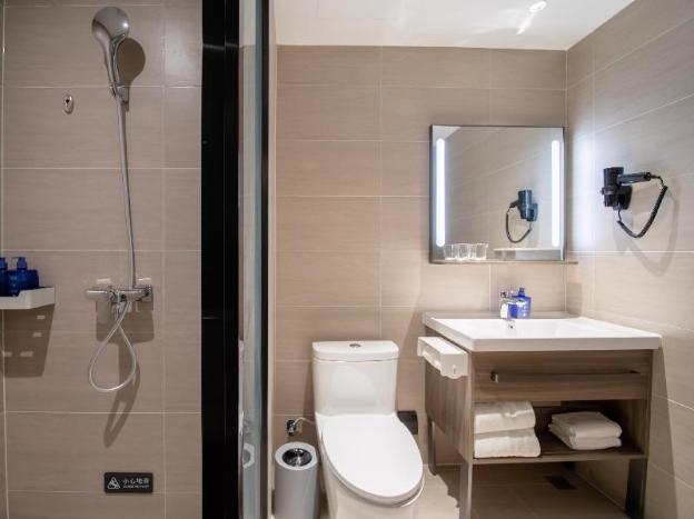 hanting hotel harbin exhibition center hongbo central park