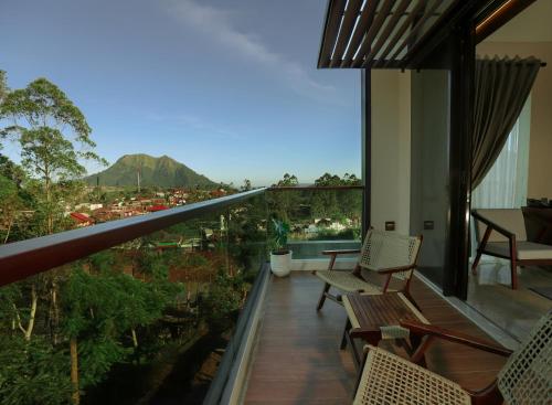 sunsetfalls gardens and resort