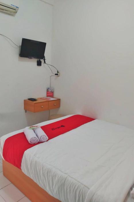 reddoorz near gor uny