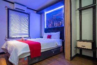 reddoorz plus pondok labu