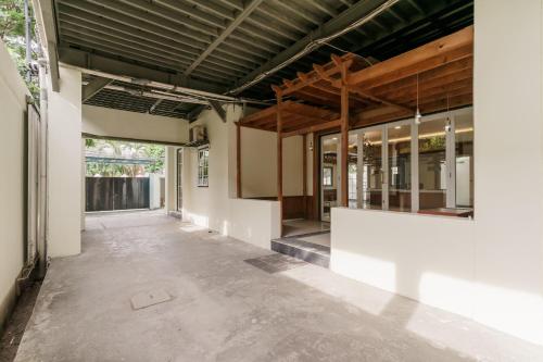 reddoorz plus pondok labu