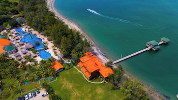 la ensenada beach resort and convention center