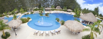 la ensenada beach resort and convention center