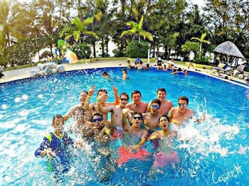 la ensenada beach resort and convention center
