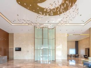 lavande guangzhou baiyun international airport flower city rong chuang