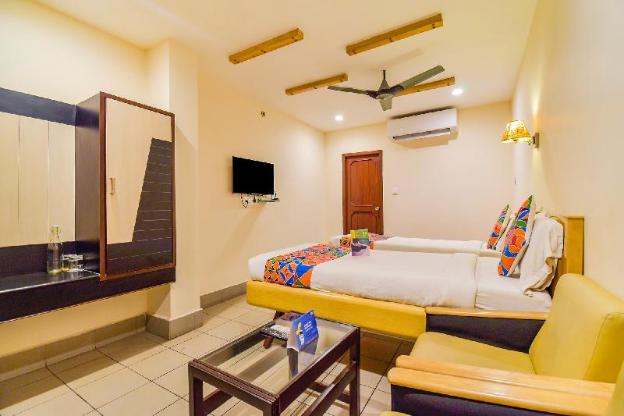 hotel kinnera comforts