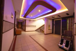 hotel kinnera comforts